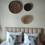 Ifigenia Apartament *