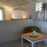 Ifigenia Apartament *