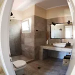 Ifigenia Apartament *