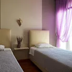 Ifigenia * Patitiri