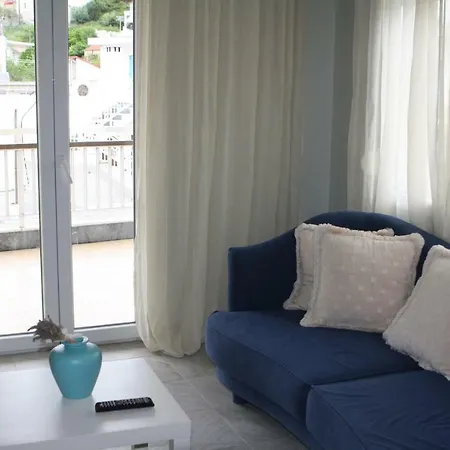 Ifigenia Apartment *