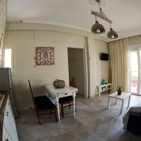 Ifigenia Apartament Patitiri