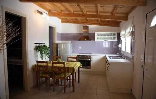 Ifigenia Apartment *