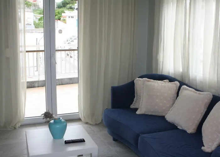 Ifigenia Apartment *